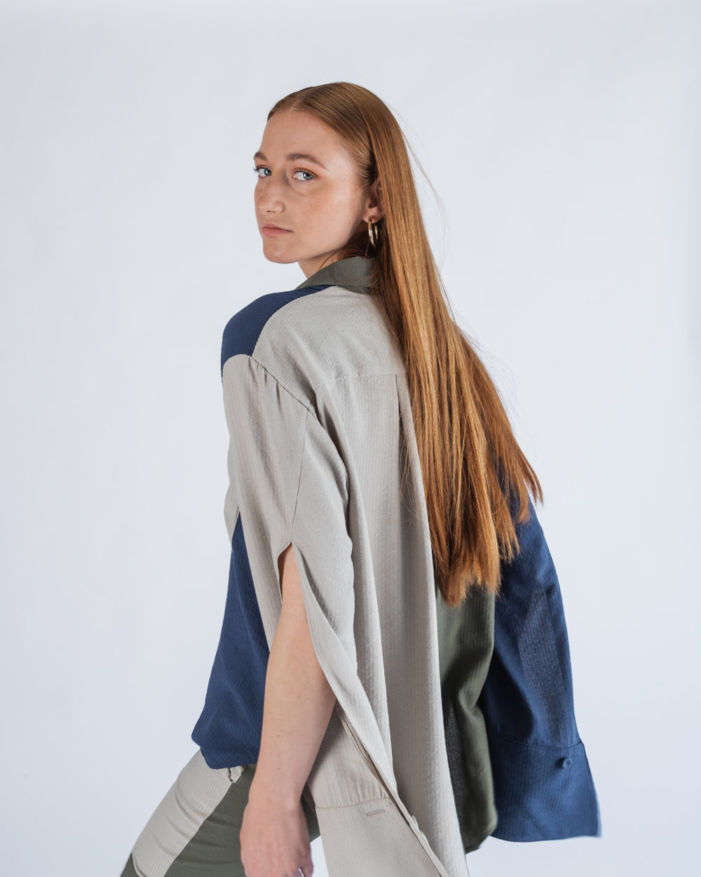 Camisa con bloques de color (Pre- Order)